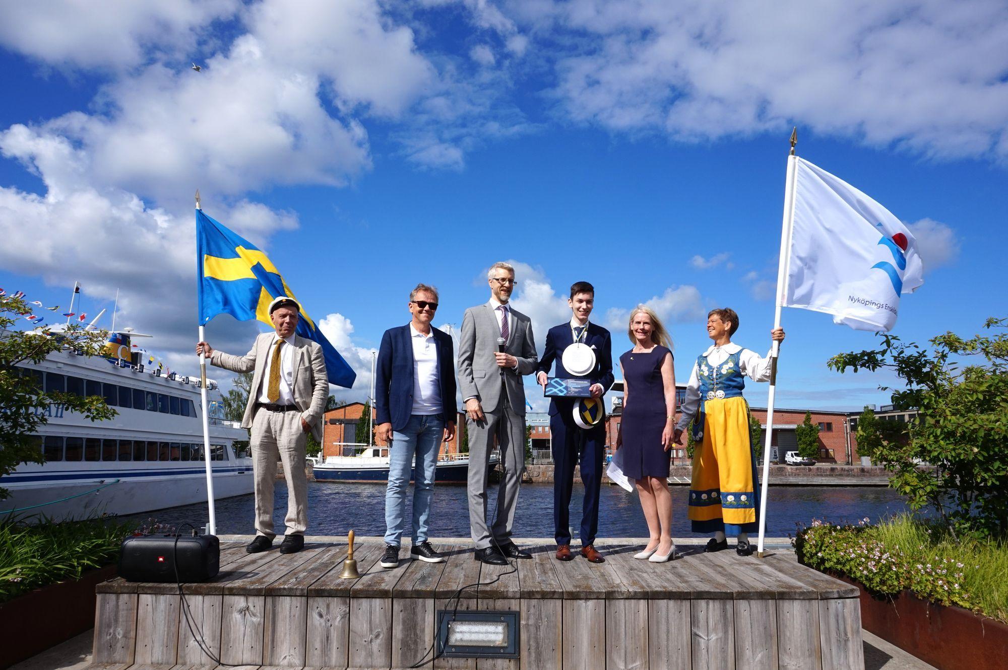Gymnasiestipendium, sol och vacker avslutning 